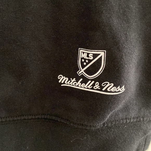 Atlanta United Sweatshirt M - Picture 2 of 6